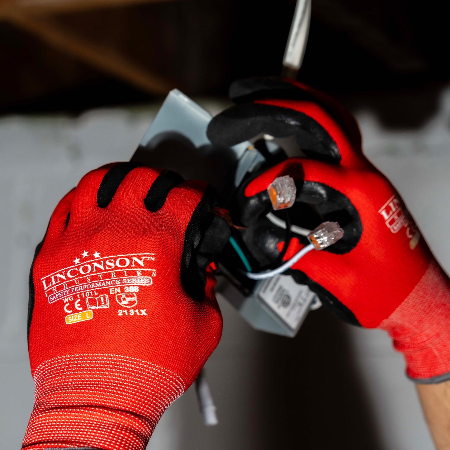 linconson 12 Pack Safety Performance Series Construction Mechanics Work Gloves (XL (Pack of 12), Black & Red)