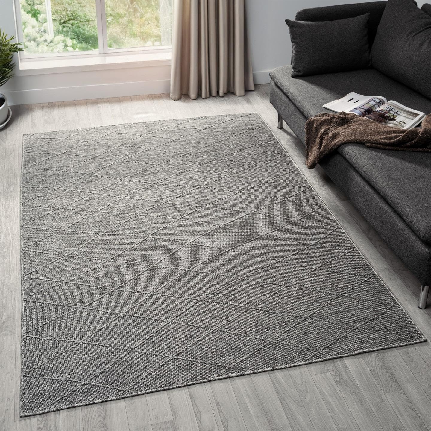 LUXE WEAVERS Non-Slip Washable Outdoor Gray 8x10 Area Rug, Modern Textured Geometric Carpet