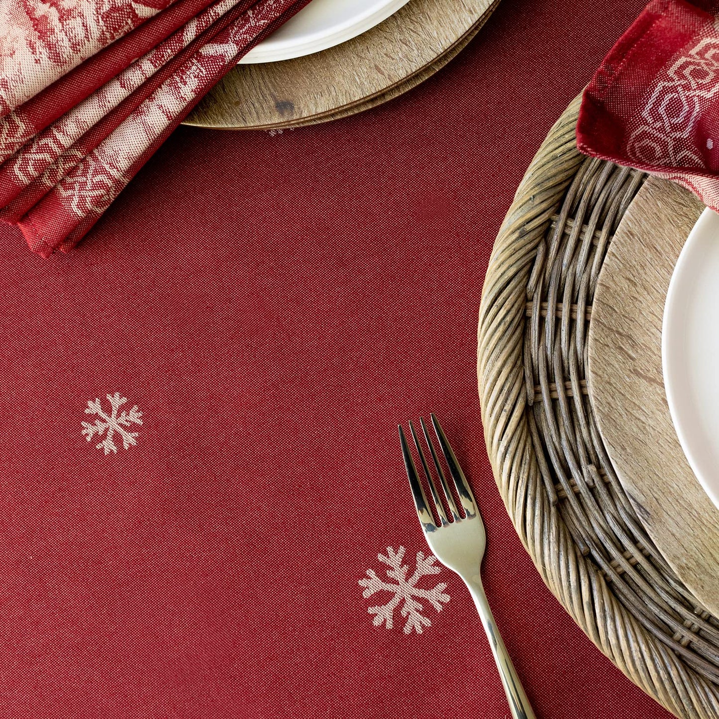 Benson Mills Engineered Jacquard Heavyweight Fabric Table Cloth, Holiday, Winter, and Christmas Tablecloth (Christmas Story, 60" x 120" Rectangular)