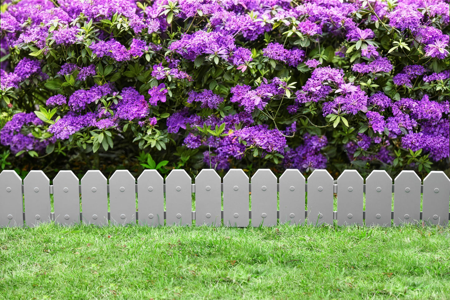 Evelyne Garden Border Edging: Wooden Grain Fence Dog Ear Design - Landscaping Fence Liner Lawn Edge Barrier - Decorative Lawn Landscape Panels Elements -Landscaping Edging (Gray, 10ft.)