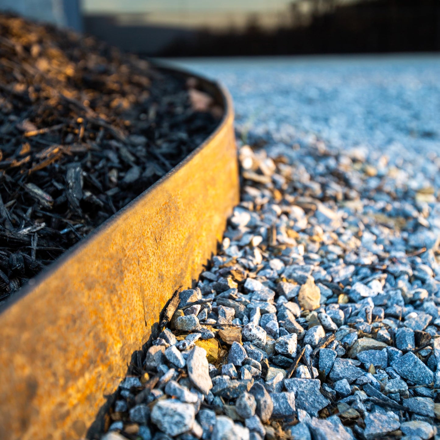 Edge Right - Hammer-in Landscape Edging - 48-inch Strips - 8-inch Depth 1/4-inch Rounded top COR-Ten Steel (5 Pack)