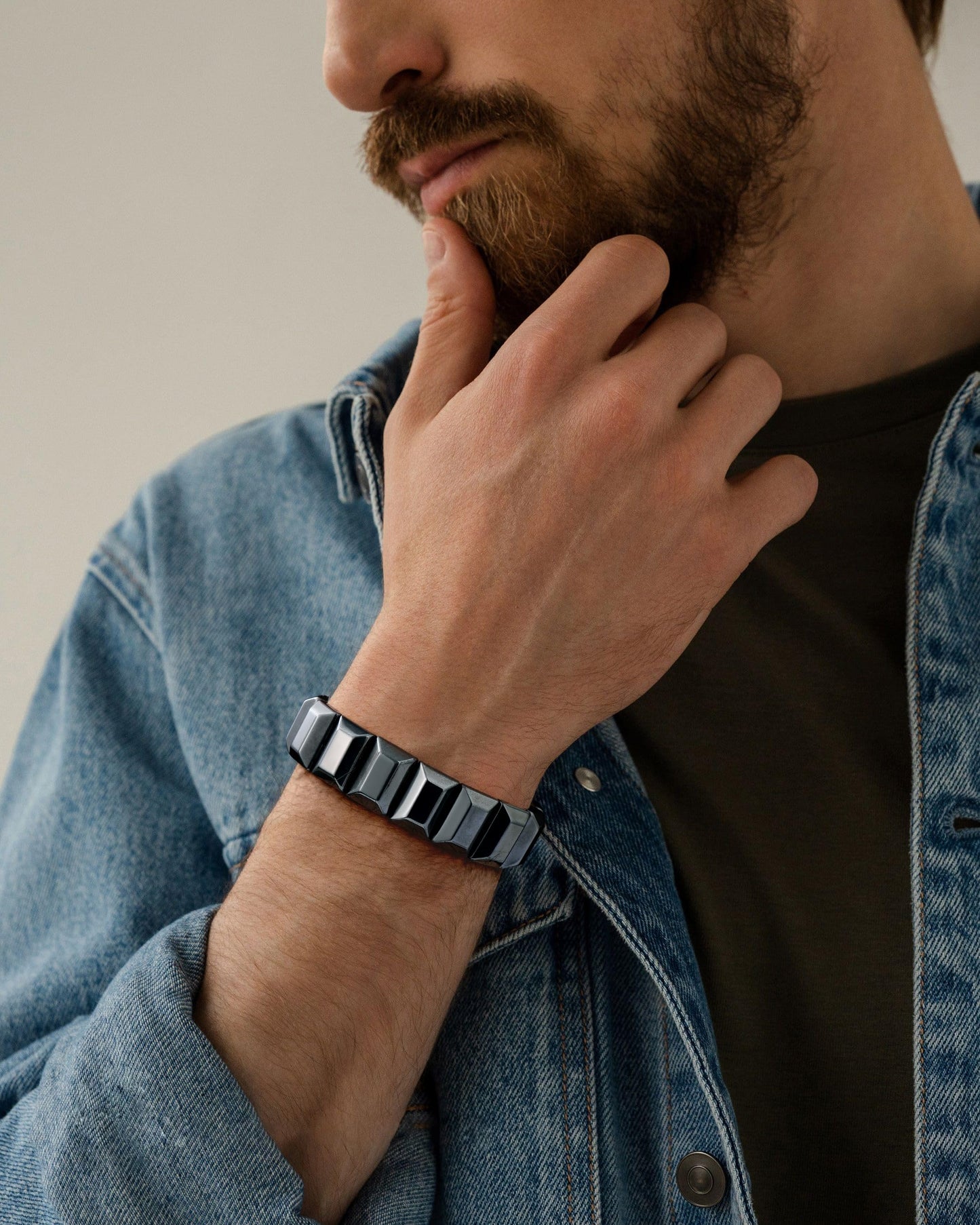 DONYUDE Hematite Bracelet for Men Black Natural Hematite to Reclaim Energy Confidence Elastic Crystal Bracelets Motivational Gift Unleash Your Inner Strength Birthday Gifts Jewelry