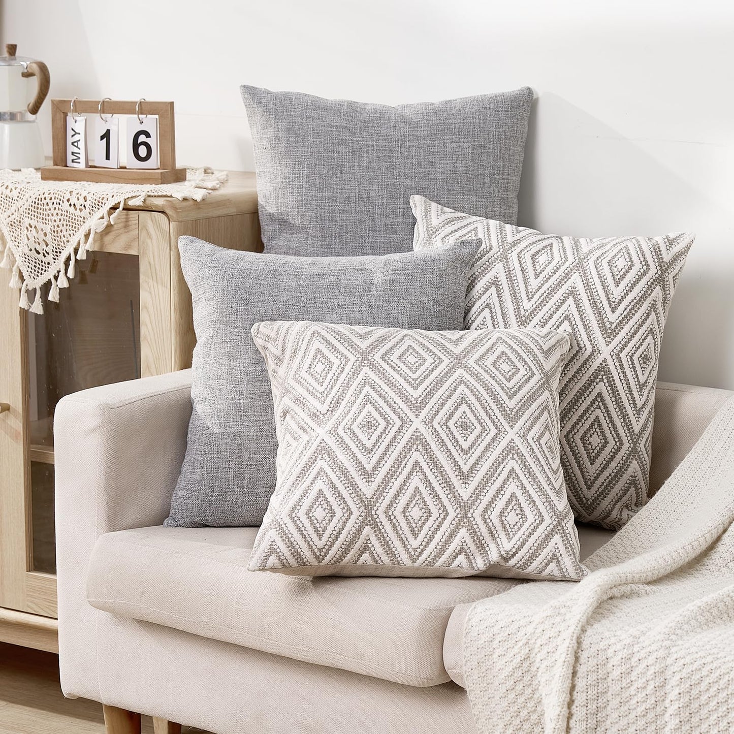 hpuk Decorative Pillow Covers Couch Pillow Covers Throw Pillow Covers for Couch, Sofa, Bed, 17x17 Inch Set of 4 Polyester Farmhouse Pillow Covers, Grey