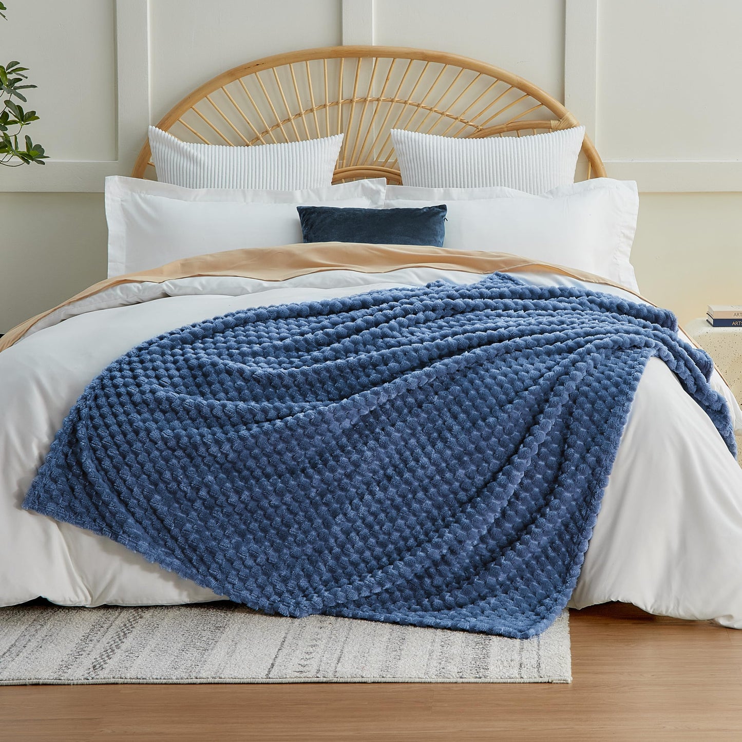 EXQ Home Fleece Throw Blanket for Couch or Bed - 3D Imitation Turtle Shell Jacquard Decorative Blankets - Cozy Soft Lightweight Fuzzy Flannel Blanket Suitable for All Seasons(50"×60",Dark Blue)