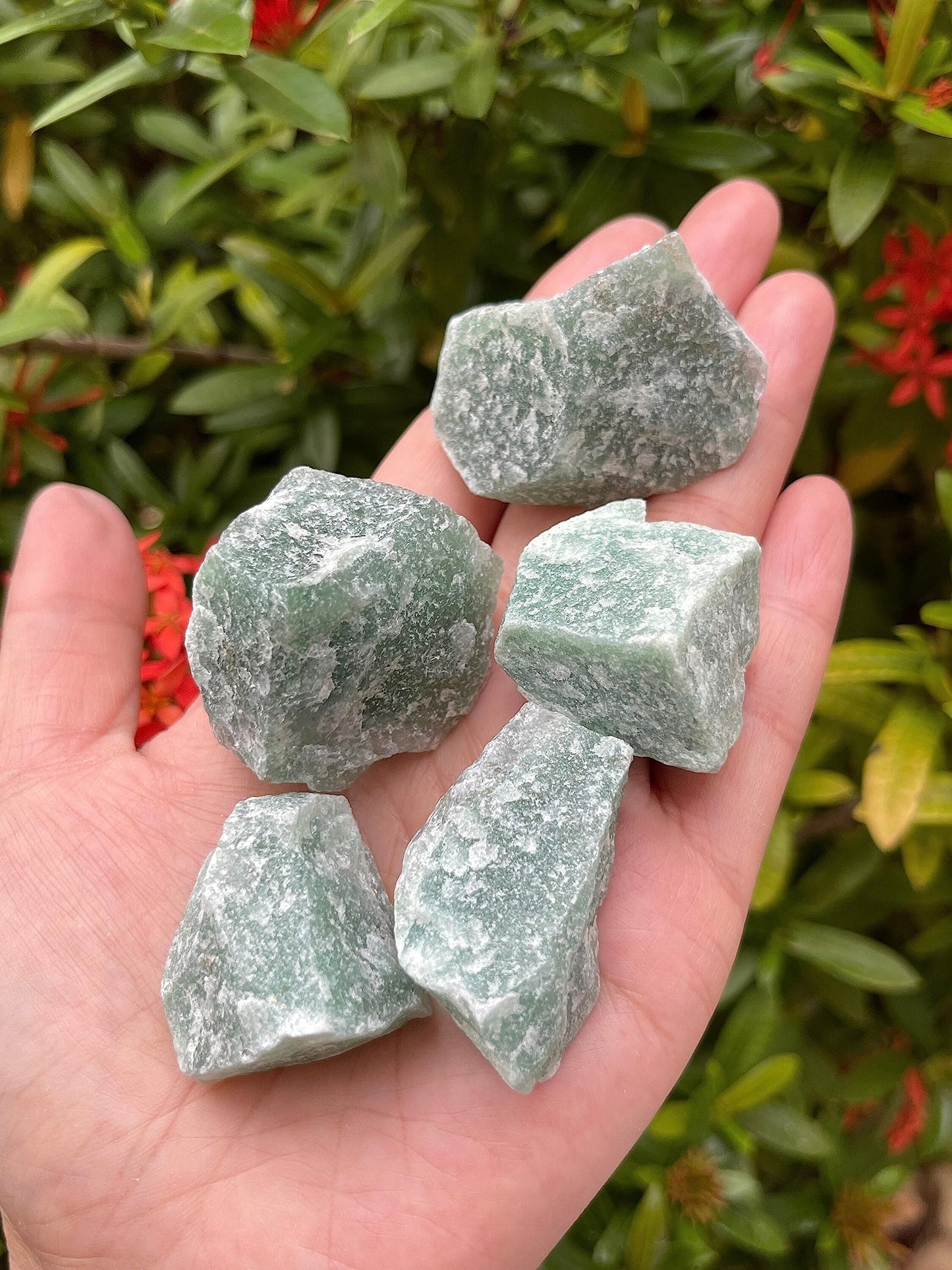 GAF TREASURES Wholesale Raw Green Aventurine Crystals, Natural Green Aventurine Stone, Rough Green Aventurine Crystals, Healing Crystals (Green Aventurine, 0.5 Pound)