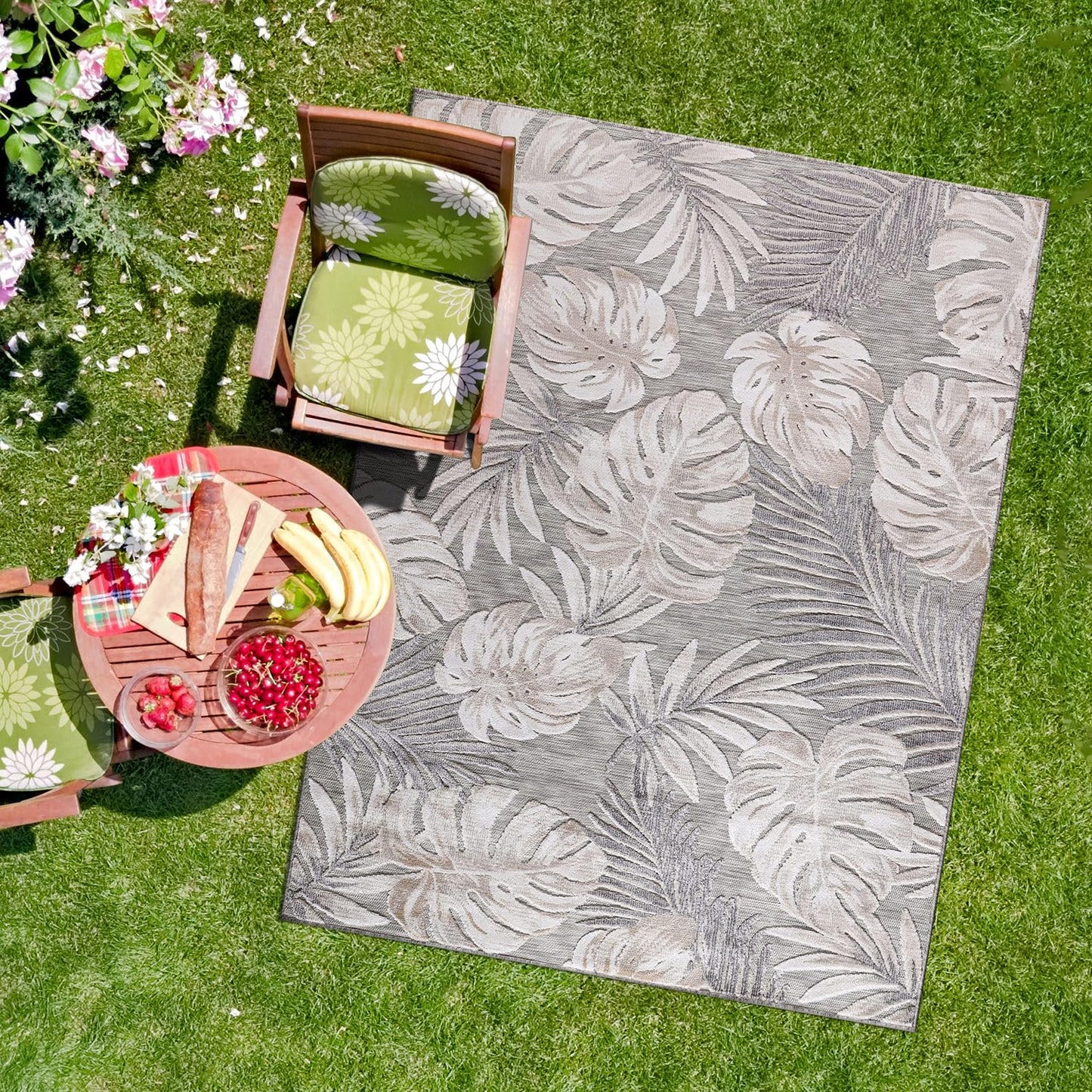 CAMILSON Indoor Outdoor Rug, Beige 6’x9’ Leaf Tropical Botanical Area Rugs for Indoor and Outdoor patios, Easy-Cleaning Non-Shedding Living Room, Garden and Kitchen Washable Outside Carpet (6x9)