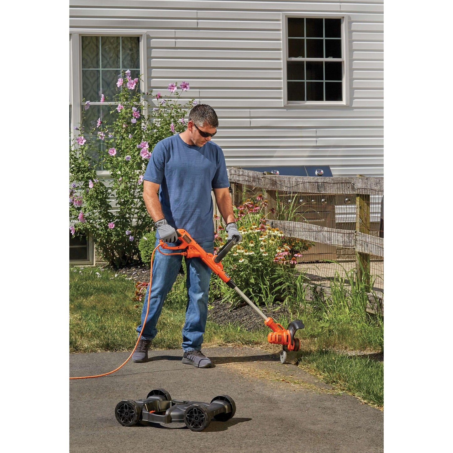 BLACK+DECKER Electric Lawn Mower, Weed Eater and Edger 3-in-1 Combo, Corded 12-Inch 6.5 Amp Electric Weed Wacker and Compact Push Mower (BESTA512CM)