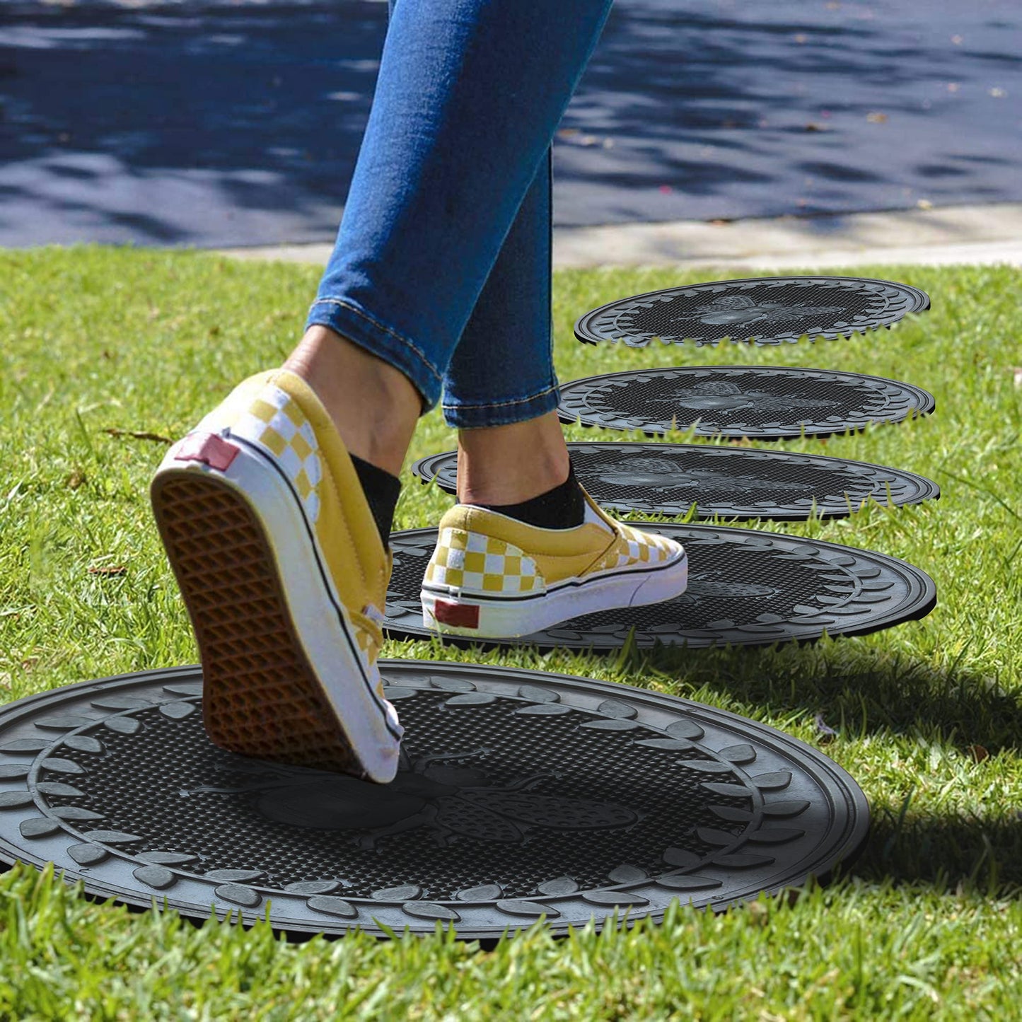 A1 Home Collections Multi Functional-Garden Stepping Stone Mat Round, Natural Rubber Heavy-Duty Beautiful Hand Finished Design 12"X12" Set of 4, Bumble Bee Black