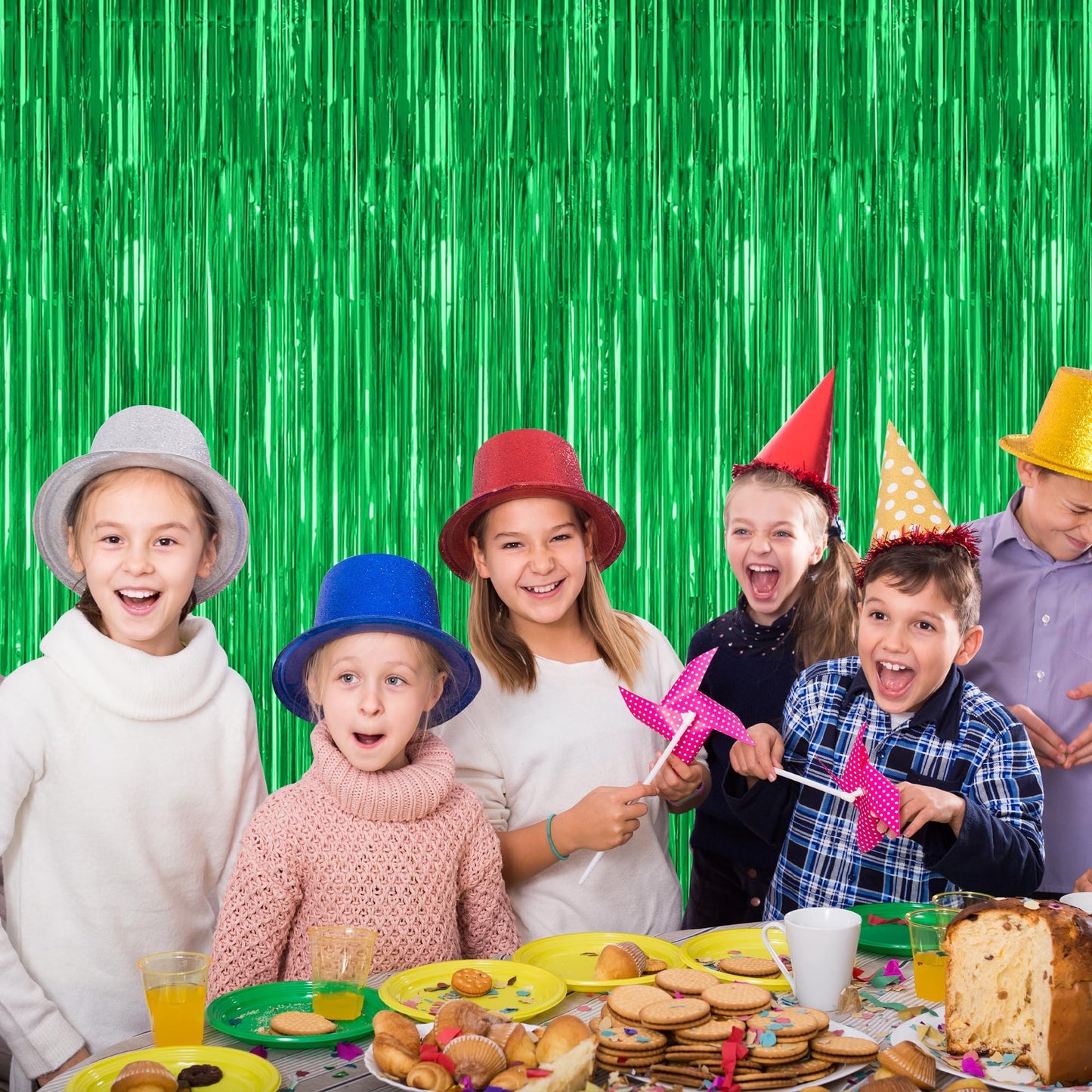 2 Pack Tinsel Backdrop, 3.28 FTx7.05 FT Green St Patricks Day Party Decorations, Metallic Backdrop Curtains Tinsel Curtains Streamer Backdrop, Party Supplies Wall Decor for St. Patricks Party Birthday