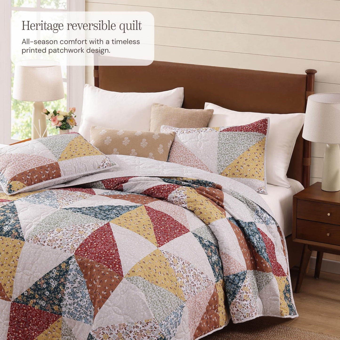 BLOOMHAVEN Quilt Set Queen Size, Patchwork Burnt Orange Floral Quilt Sets, Reversible Bedspread Lightweight and Breathable for All Seasons, Soft Quilted Bedspread with 2 Pillow Shams