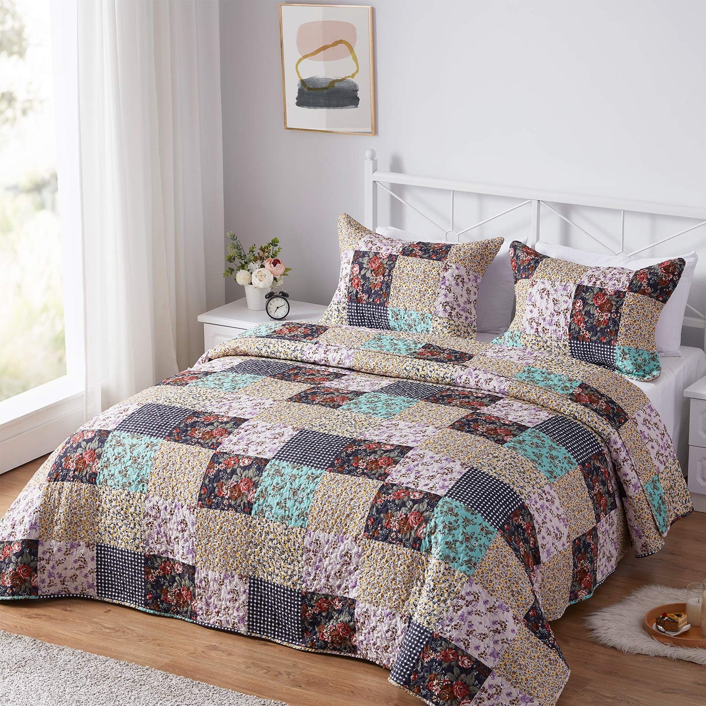 SunStyle Home Patchwork Quilt King Size, Soft Durable Quilted Bedspread Lightweight Comforter Reversible Boho Printed Bed Coverlet Blanket King Quilt Bedding Set with Pillow Shams for All Season 3Pcs