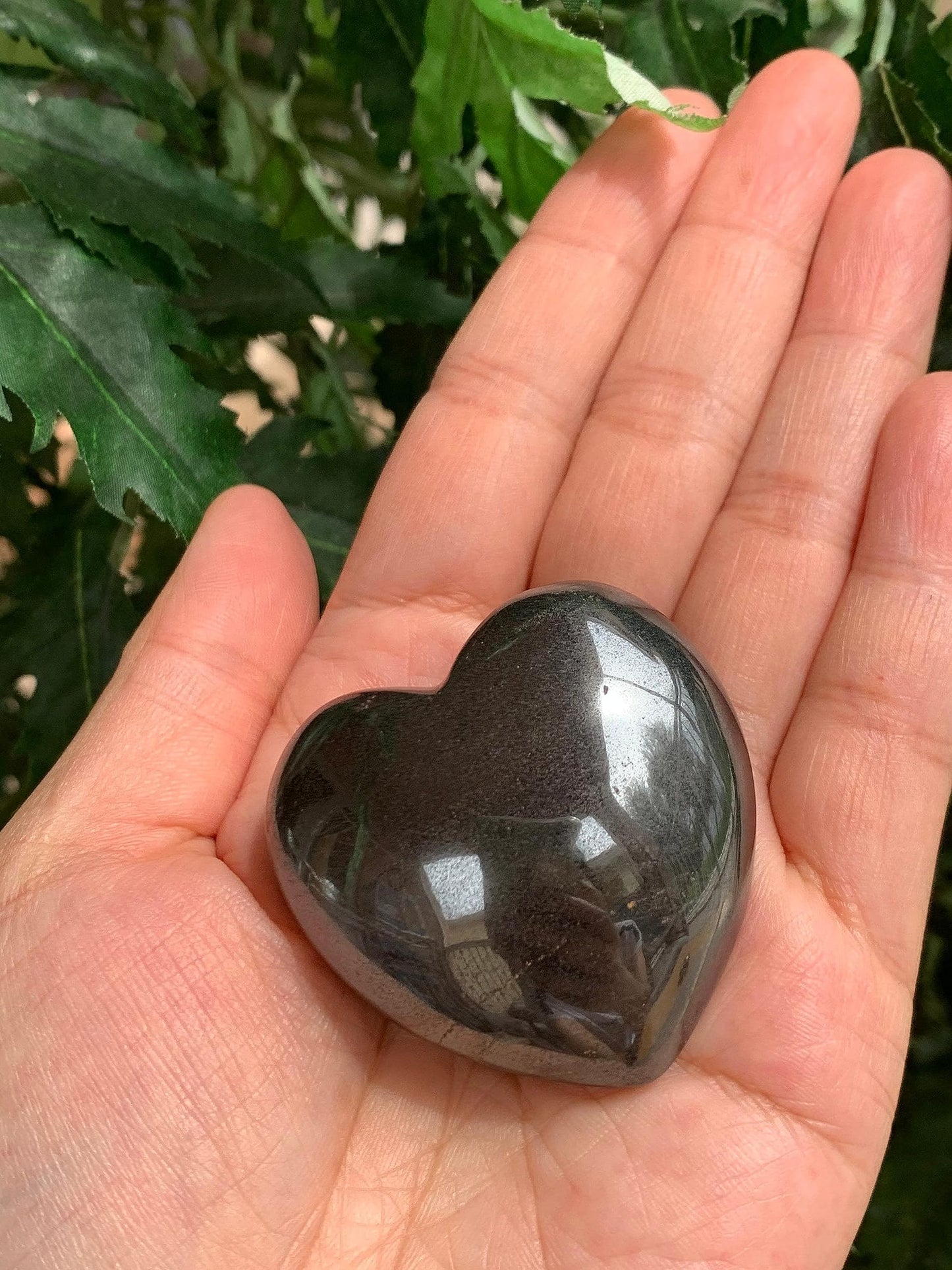 GAF TREASURES Hematite Heart Crystal, Gray, 1.75" - 2" (45mm - 50mm), 4-5 oz, 126.75 Carats, SI1-SI2 Clarity, Untreated