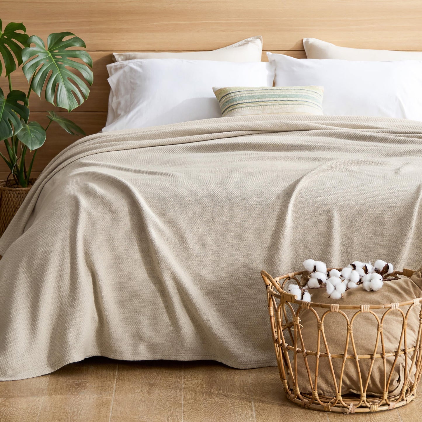 Bedsure GentleSoft 100% Cotton Blanket Queen Size for Bed - Breathable and Lightweight, Soft Cozy Textured Herringbone Woven Blanket for Summer Spring, Home Room Decor, Linen Beige, 90x90 inches