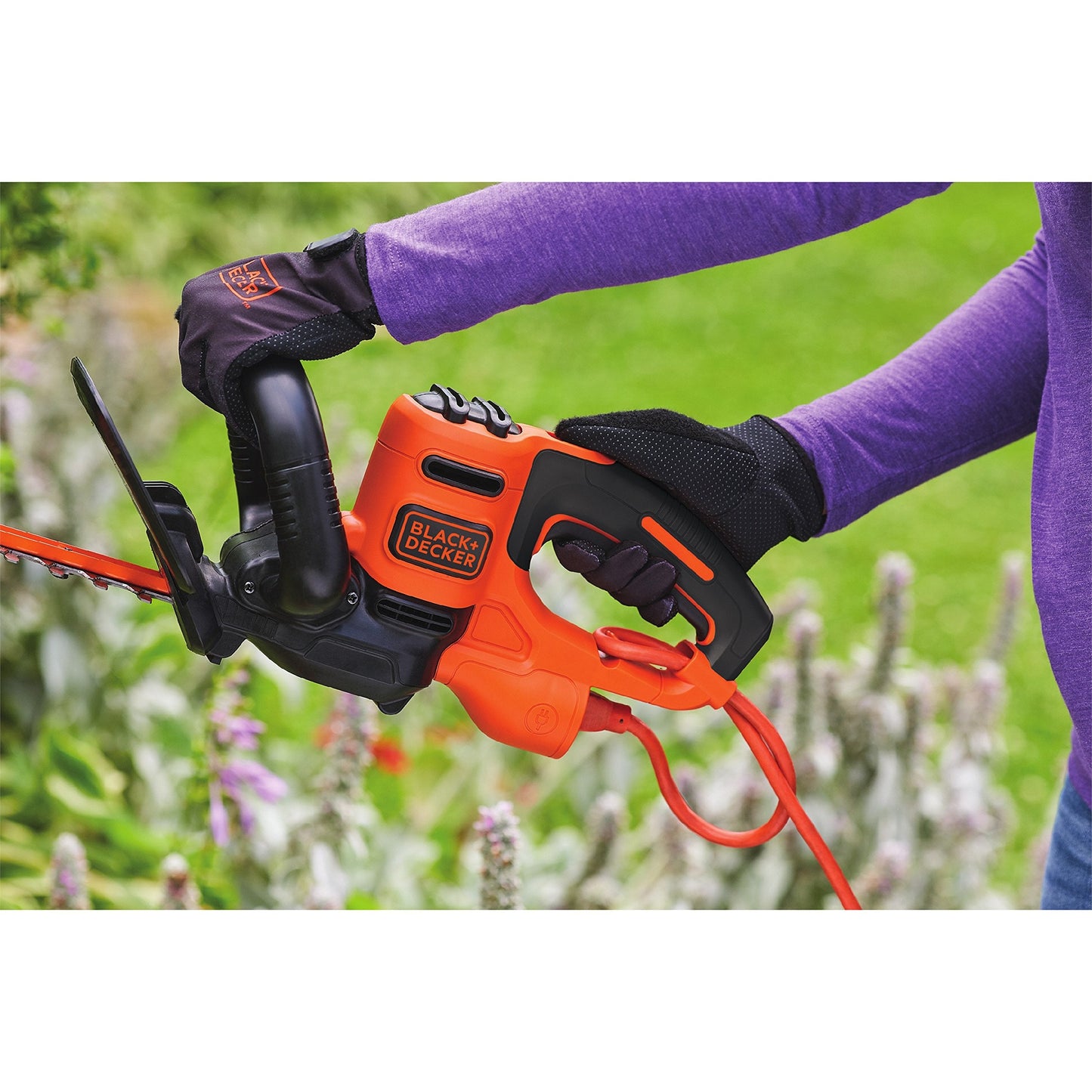 BLACK+DECKER 22" Electric Hedge Trimmer, Lightweight 4.0 Amp Corded Dual Action Shrub Trimmer, Full Wraparound Handle, High Output Low Vibration (BEHT350FF)