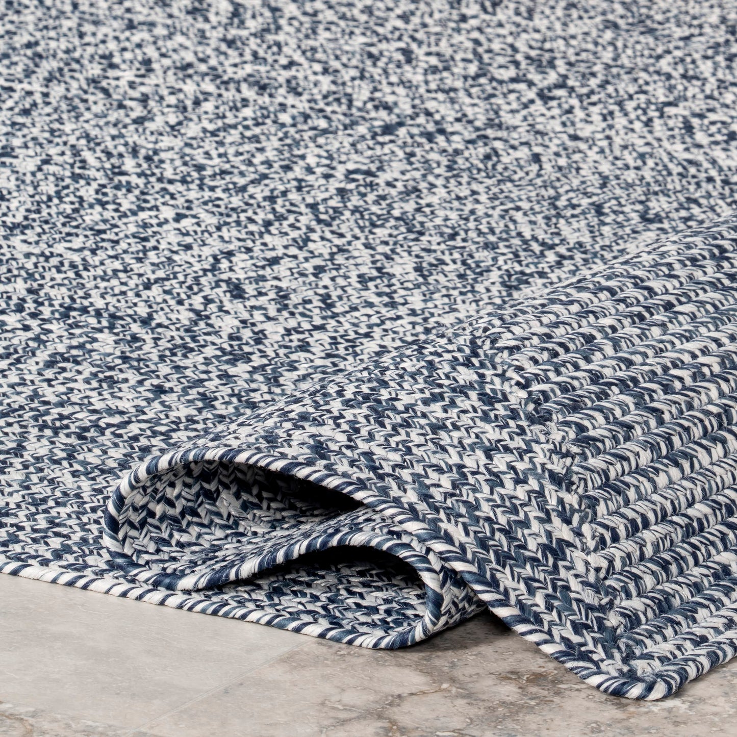 nuLOOM 3' x 5' Solid Hand Braided Indoor/Outdoor Area Rug, Pet-Friendly, High Traffic, Weather Resistant, for Patio, Balcony, Bedroom, Living, Dining Room, Wynn Navy