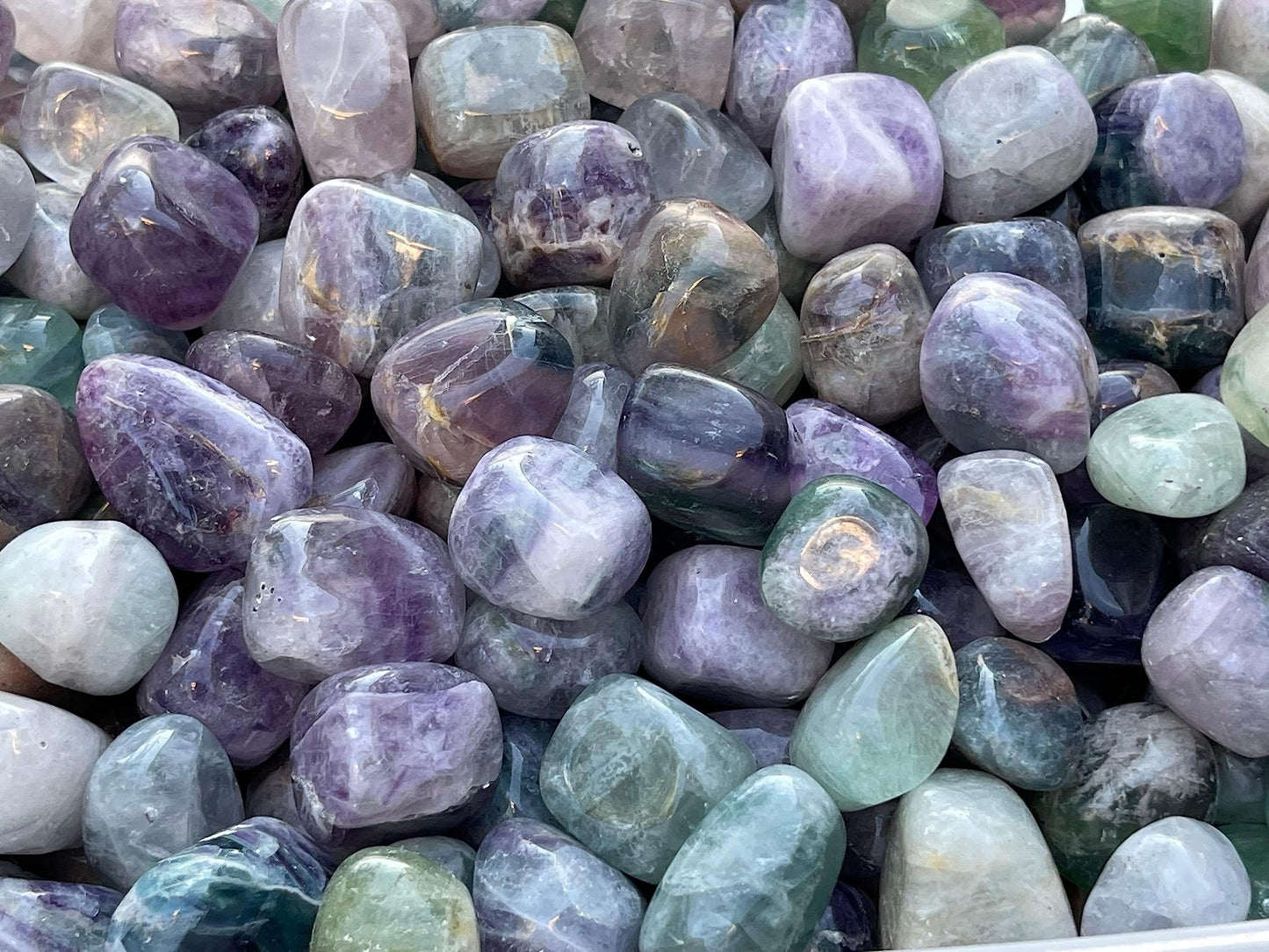 GAF TREASURES 5 Pcs Rainbow Fluorite Tumbled Stones, Polished Natural Rainbow Fluorite Gemstone, Rainbow Fluorite Healing Crystals (Rainbow Fluorite)