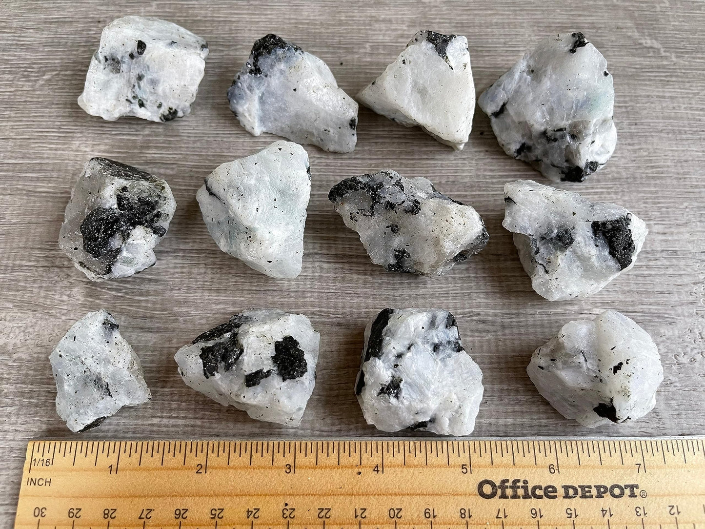 GAF TREASURES Wholesale Raw Rainbow Moonstone Crystals, Natural Rainbow Moonstone Stone, Rainbow Moonstone Rough, Rainbow Moonstone Healing Crystals (Rainbow Moonstone, 0.5 Pound)