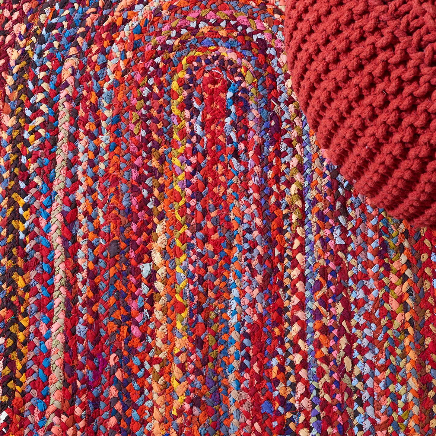SAFAVIEH Braided Collection 3' Round Rust / Multi BRD452P Handmade Country Cottage Reversible Cotton Area Rug