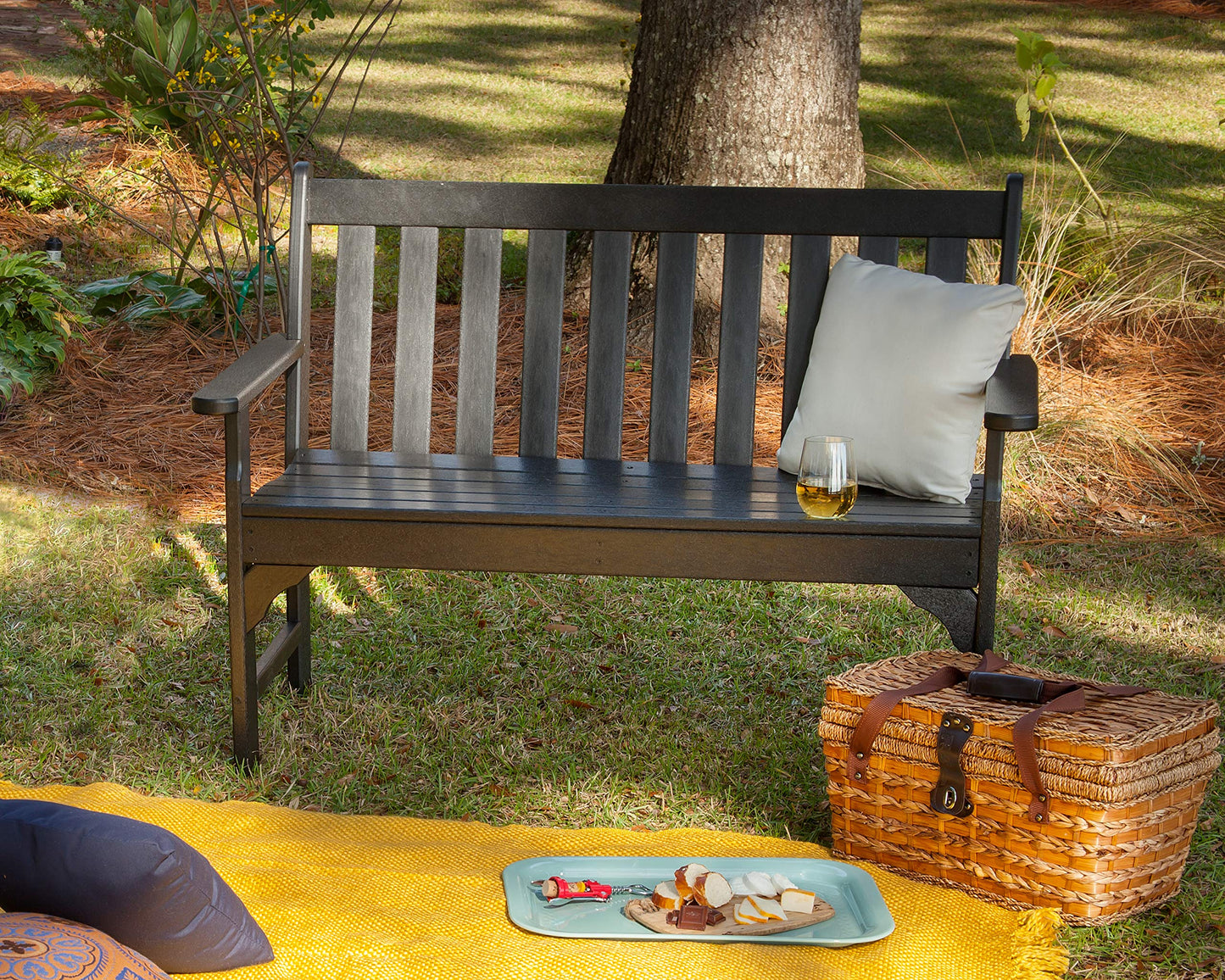 POLYWOOD GNB48BL Vineyard 48" Bench, Black