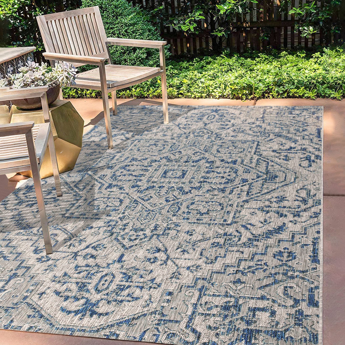 JONATHAN Y Boho Medallion Indoor Outdoor Area Rug 5X8 Navy/Gray, Estrella Textured Weave for Backyard, Patio, Porch, Easy-Cleaning, High Traffic, Pet-Friendly, Non-Shedding (SMB105B-5)