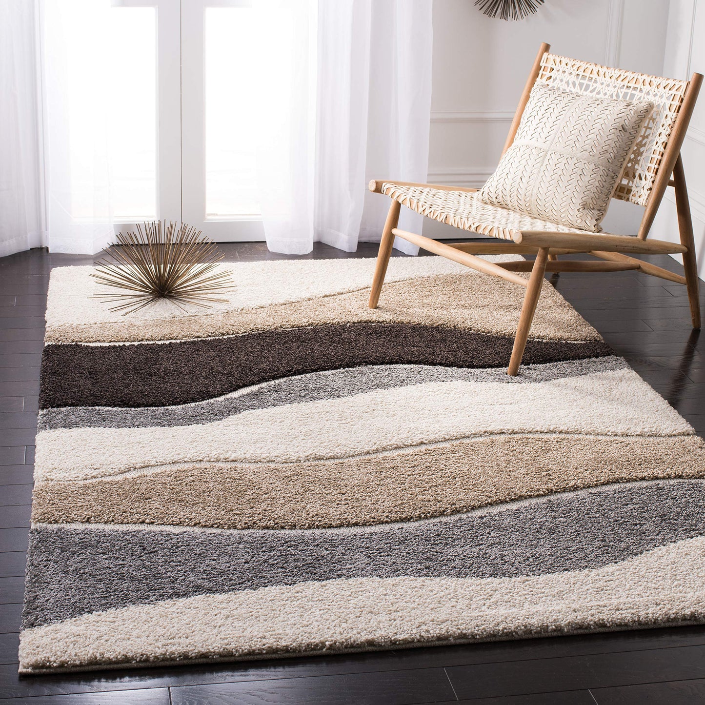 SAFAVIEH Florida Shag Collection Area Rug - 5'3" x 7'6", Ivory & Grey, Abstract Design, Non-Shedding & Easy Care, 1.2-inch Thick Ideal for High Traffic Areas in Living Room, Bedroom (SG475-1180)