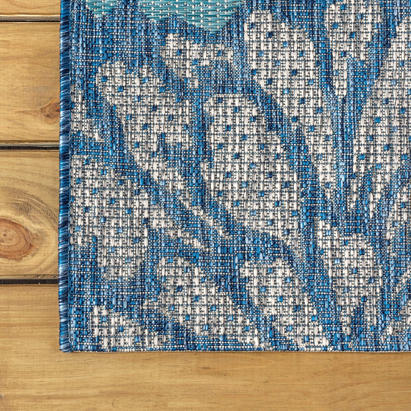 JONATHAN Y Floral Textured Weave Indoor Outdoor Area Rug 4X6 Navy/Aqua, Zinnia Modern for Backyard, Patio, Porch, Easy-Cleaning, High Traffic, Pet-Friendly, Non-Shedding (SMB110C-4)