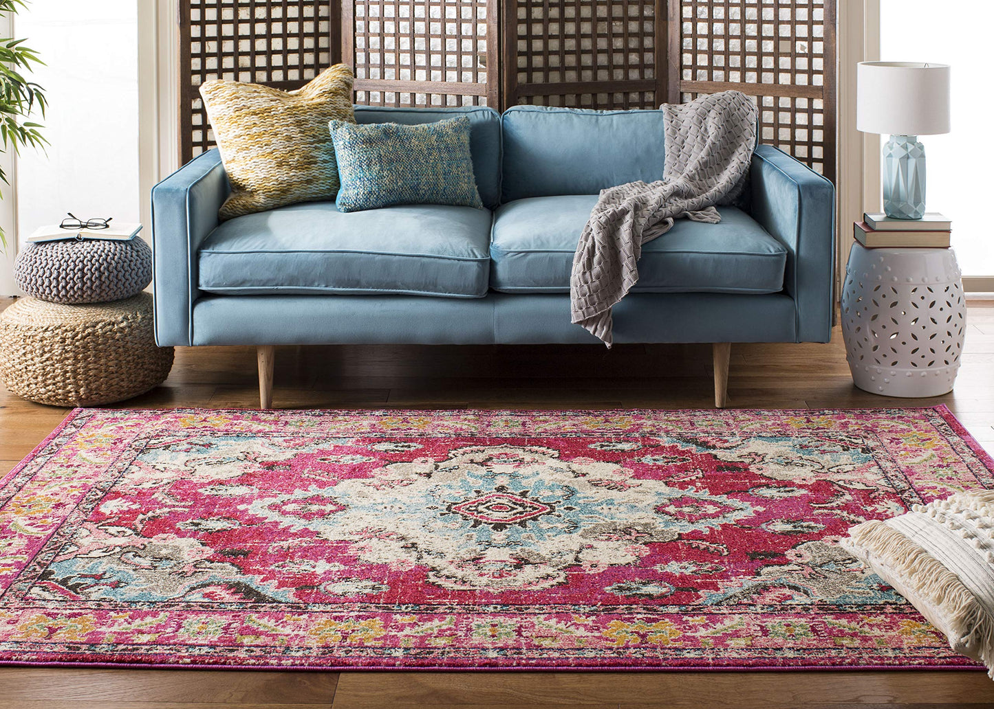 SAFAVIEH Monaco Collection Area Rug - 3' x 5', Pink & Multi, Non-Shedding & Easy to Clean, Distressed Medallion Design, Ideal for Living Room, Bedroom, Dining Space (MNC243D)