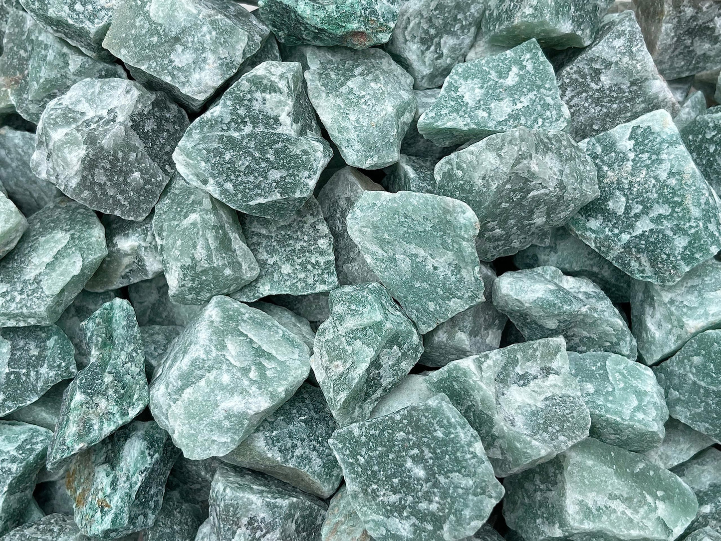 GAF TREASURES Wholesale Raw Green Aventurine Crystals, Natural Green Aventurine Stone, Rough Green Aventurine Crystals, Healing Crystals (Green Aventurine, 0.5 Pound)