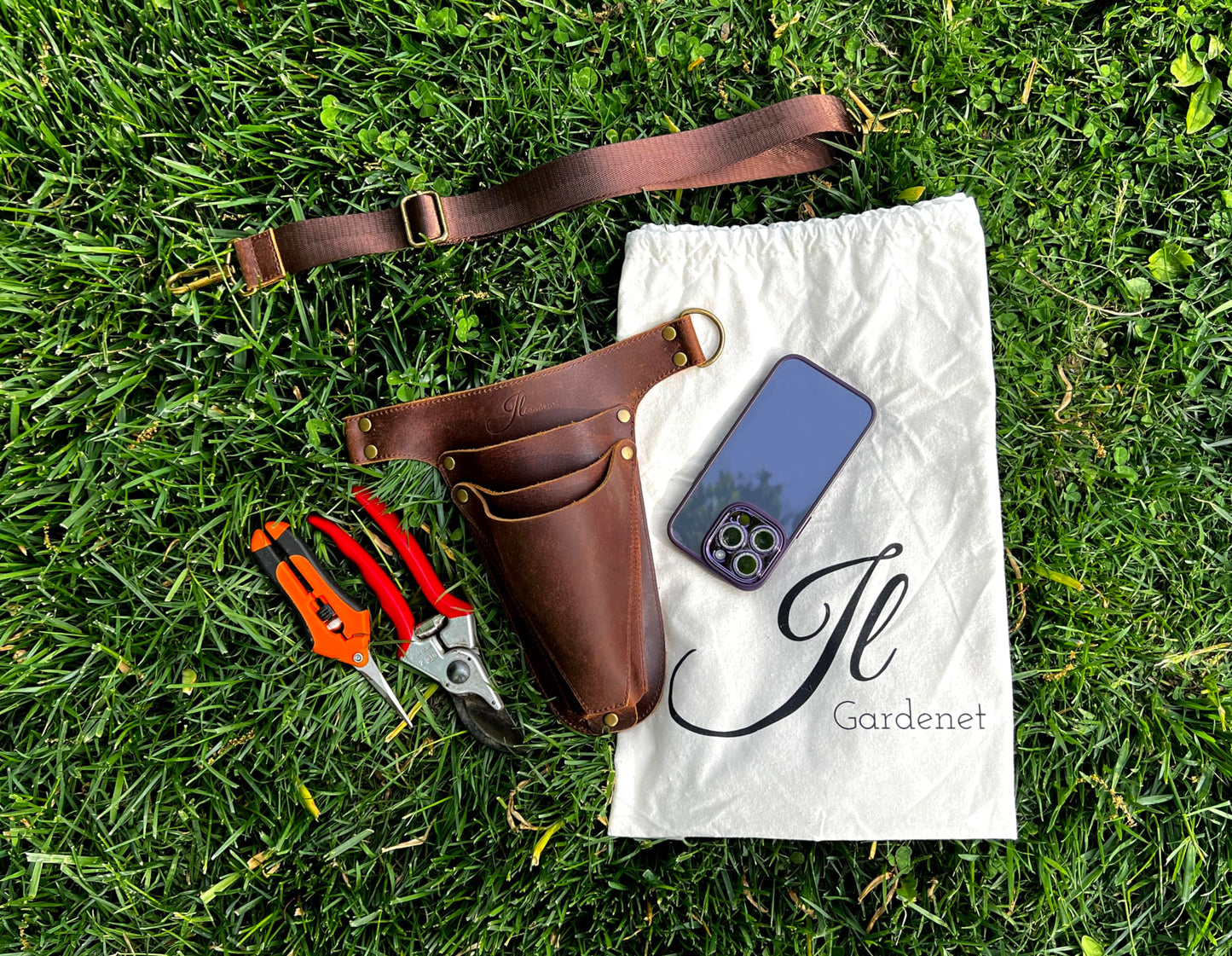 Garden Tool Belt, Handmade Premium Leather with Pouches Pockets Holster for Women & Men, Gardeners, Florists, Electrician, Carpenter, Flower Farmer, Landscaper, Construction (Small Size)