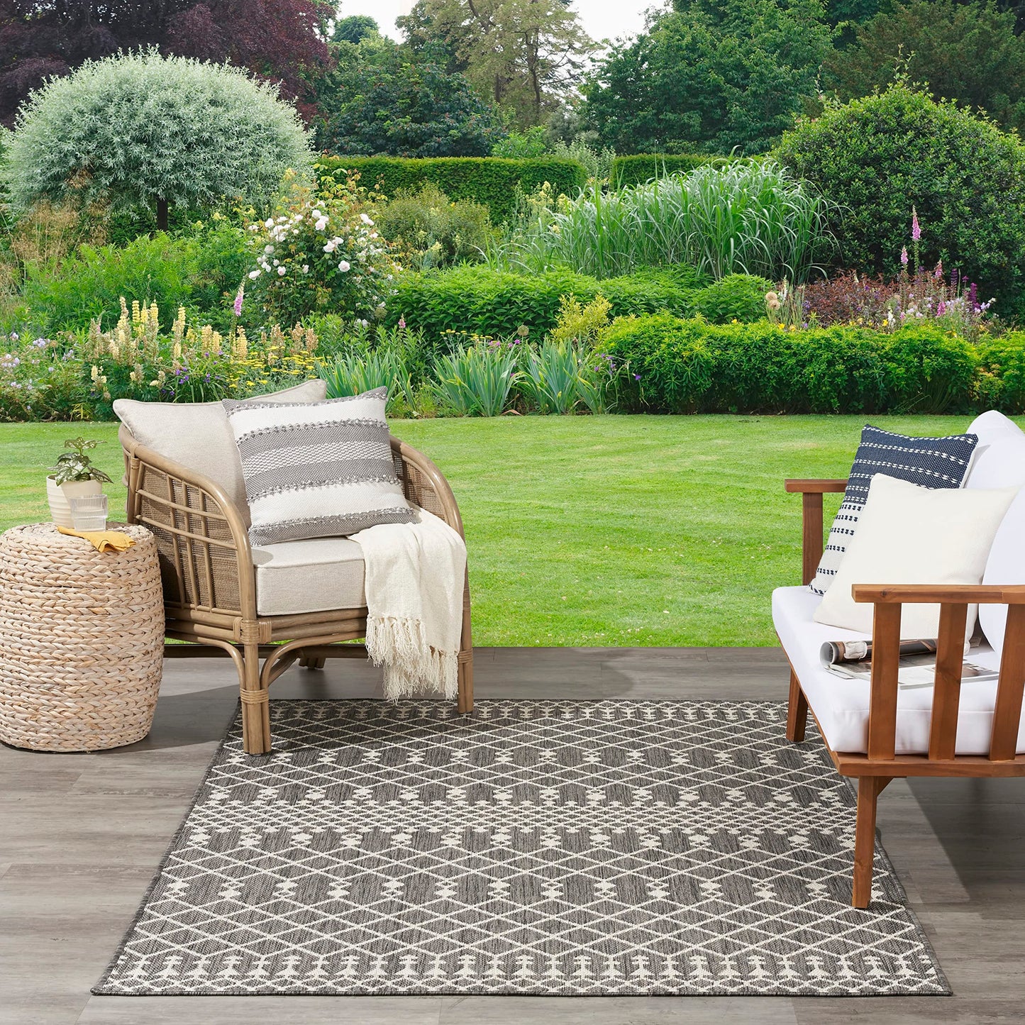 Nourison Home Positano Charcoal 5' x 7' Area Rug - Easy Clean, Non Shedding, Bed Room, Living Room, Dining Room, Kitchen (5' x 7')