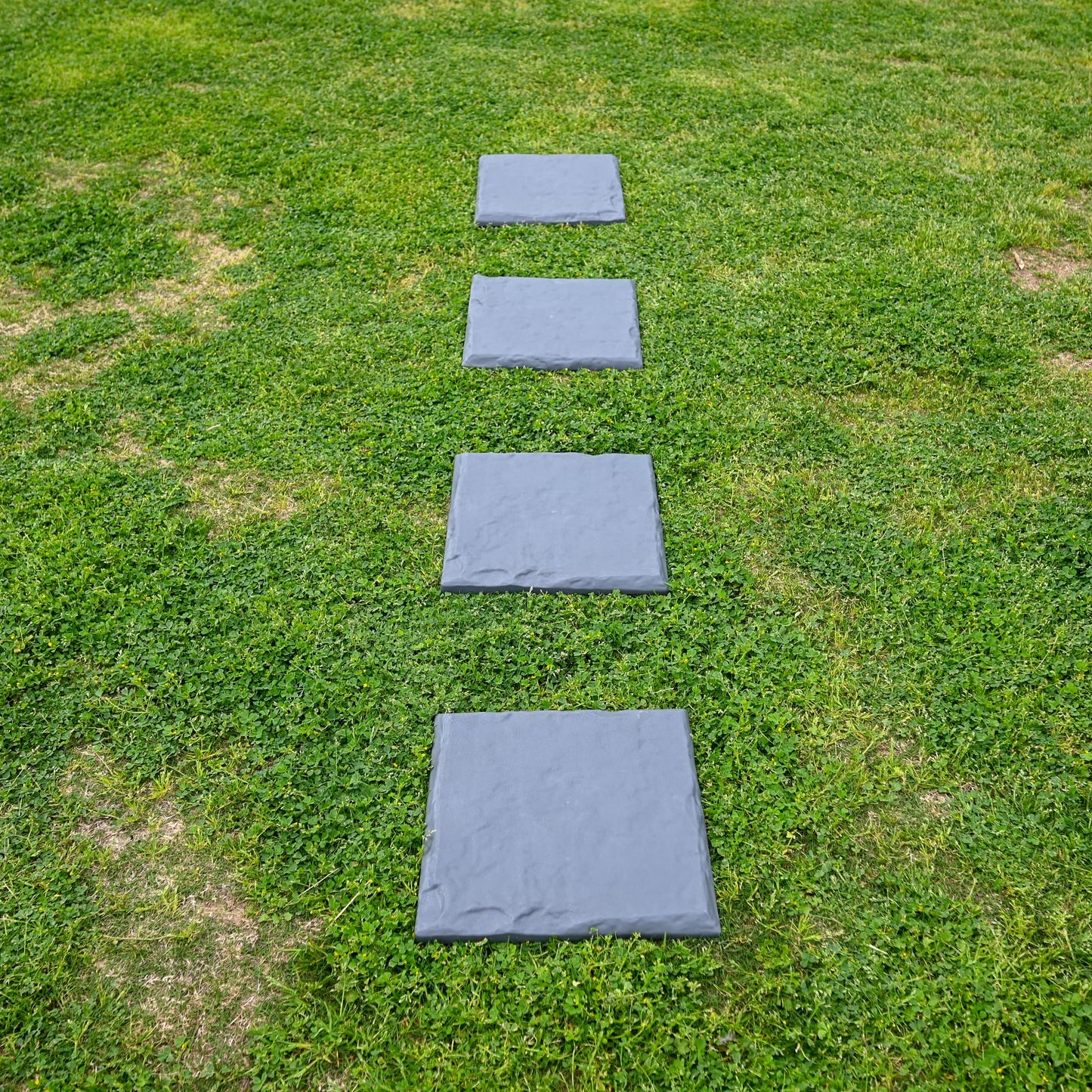 Garden Stepping Stones with Stakes – Set of 4, PP Walkway Pads, 15.5" x 15.5", Weather-Resistant, Easy Installation (4 Pcs, Gray)