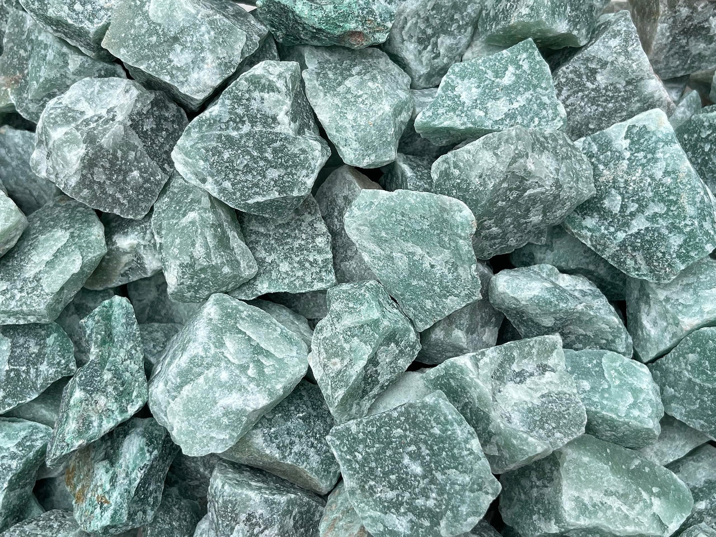 GAF TREASURES Wholesale Raw Green Aventurine Crystals, Natural Green Aventurine Stone, Rough Green Aventurine Crystals, Healing Crystals (Green Aventurine, 0.5 Pound)