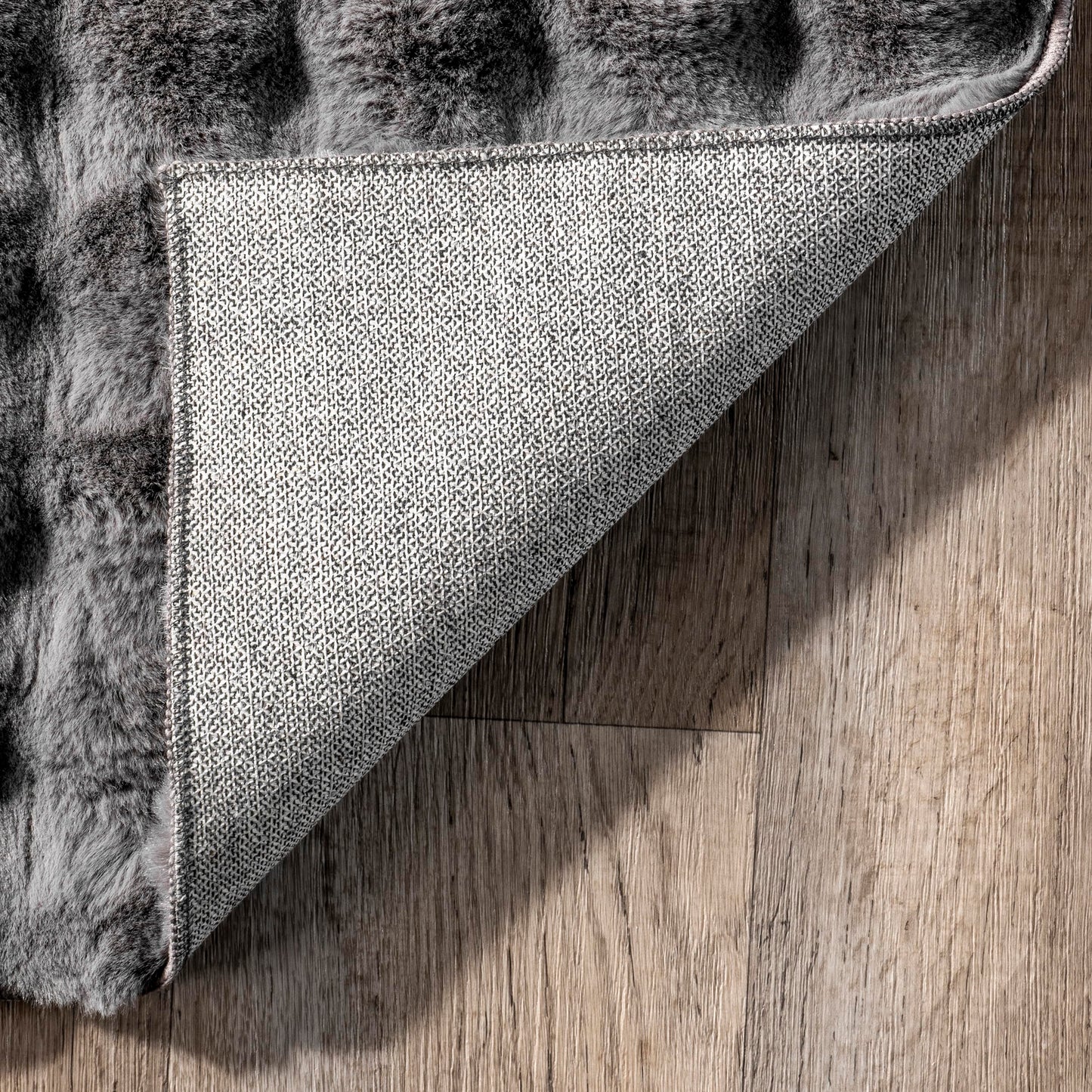 nuLOOM 3'9' x 6' Cozy Plush Area Rug, Machine Washable, Non-Slip, Soft Fluffy Shag Carpet for Living Room Bedroom Kids Nursery Home Decor, Jeni Dark Grey