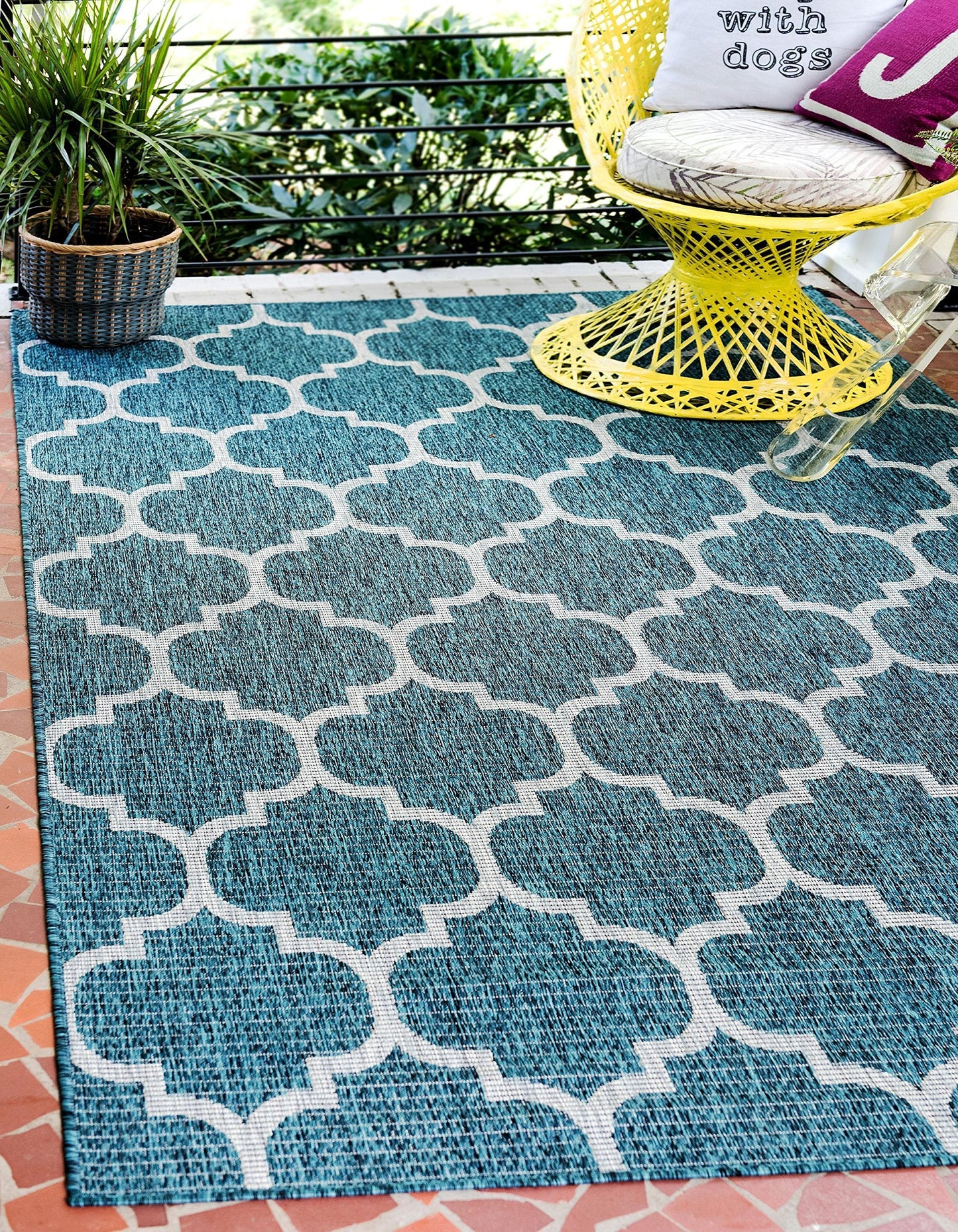 Unique Loom Outdoor Trellis Collection Area Rug (4' 1" x 6' 1" Rectangle, Teal/ Gray)